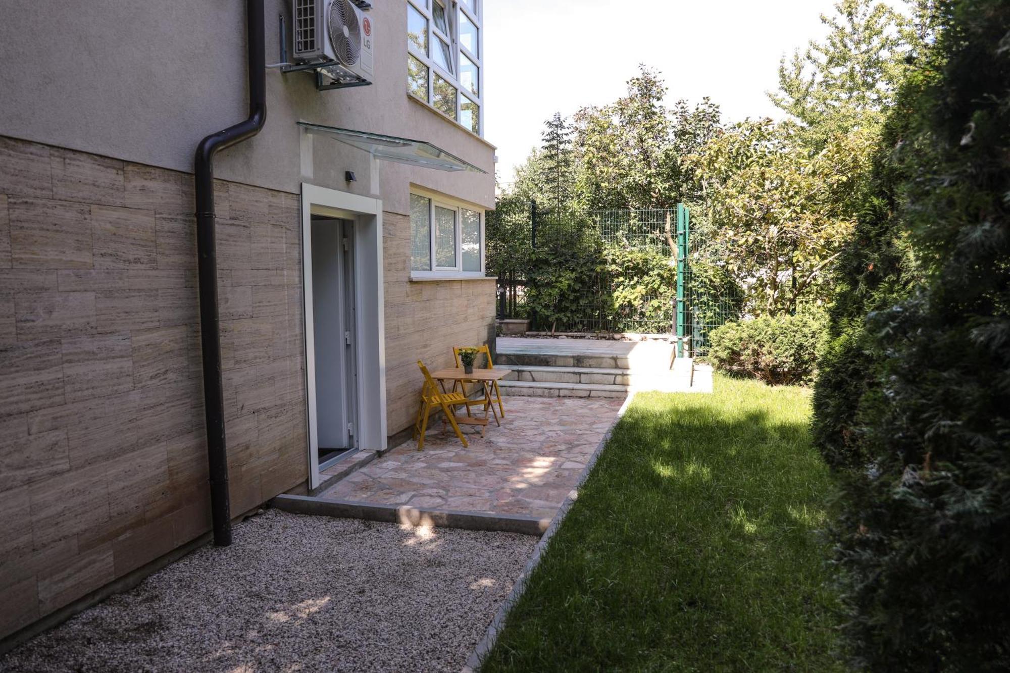 Studio Apartments Visit Point Сараево Екстериор снимка