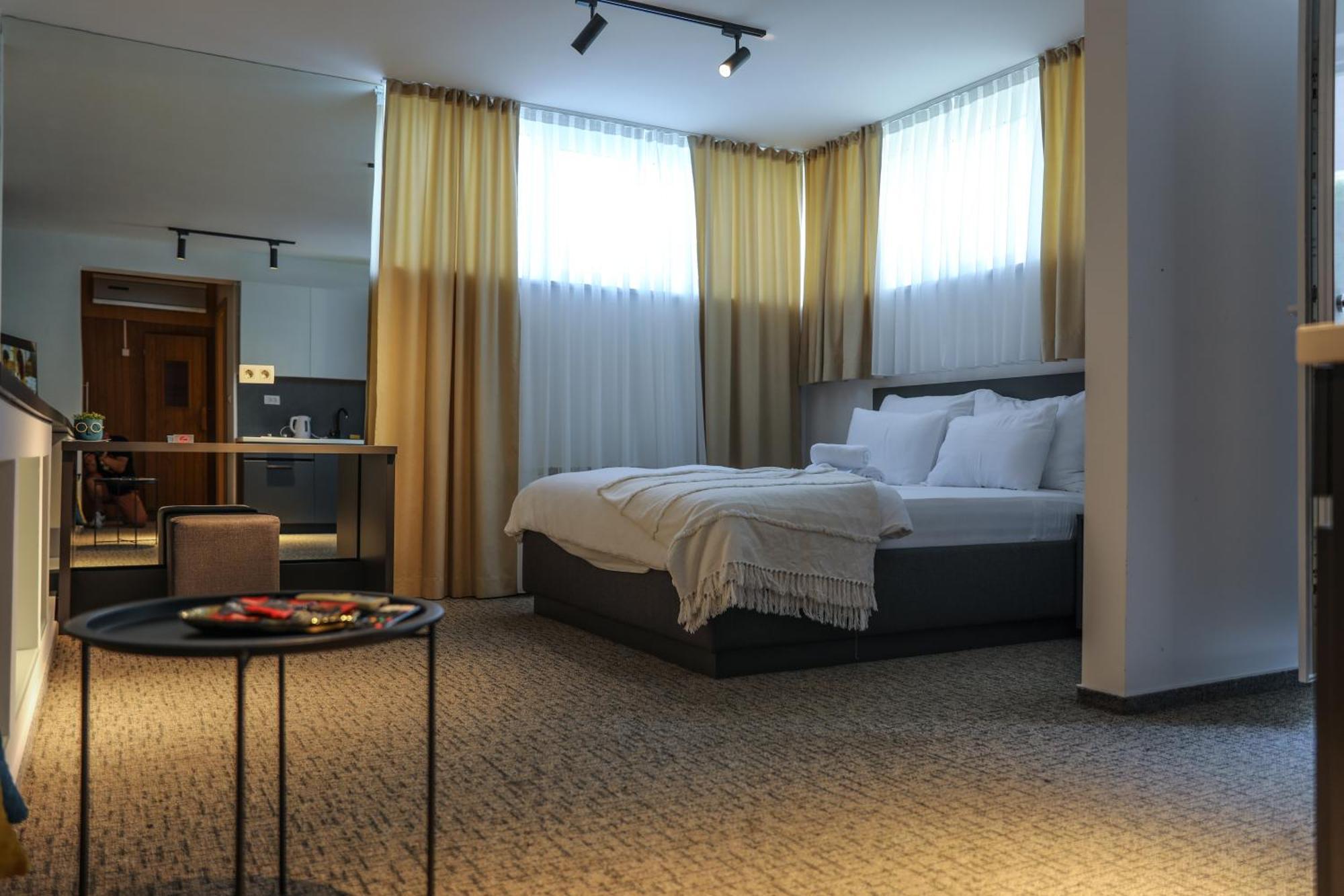 Studio Apartments Visit Point Сараево Екстериор снимка