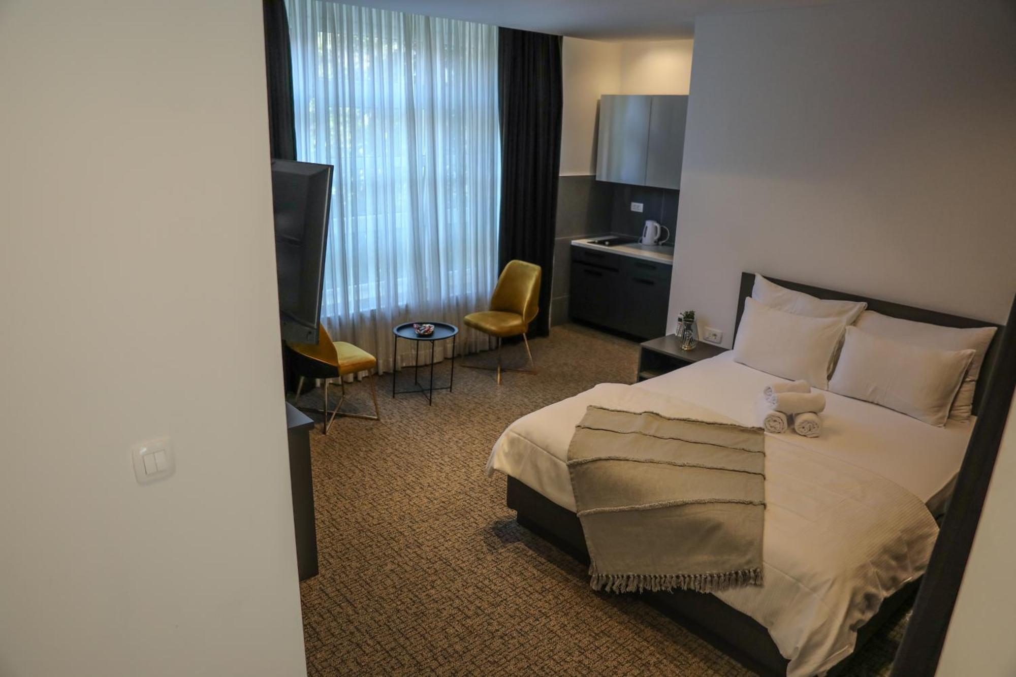 Studio Apartments Visit Point Сараево Екстериор снимка